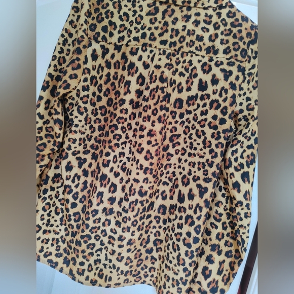 Alfred Sung Brown Leopard Print Button Up Top ~ Size M - Picture 5 of 8